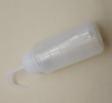 專業(yè)派迪發(fā)廊用品 刀片與美容工具的選購指南